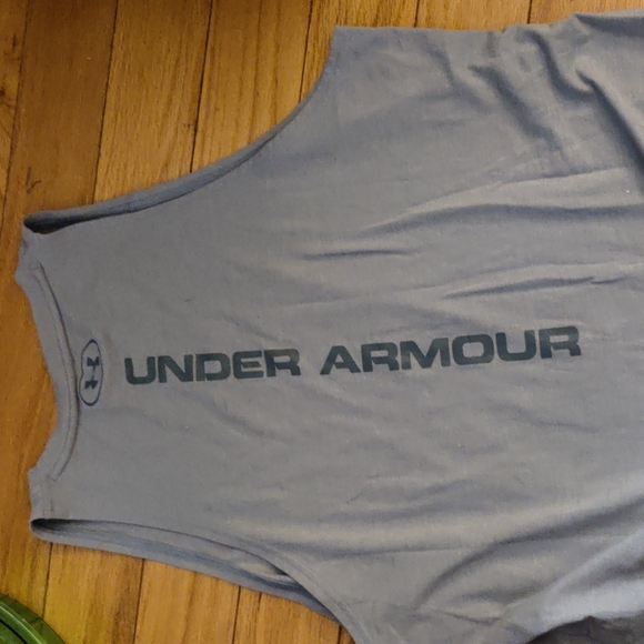 Men's under armour grey tank top - Picture 3 of 3